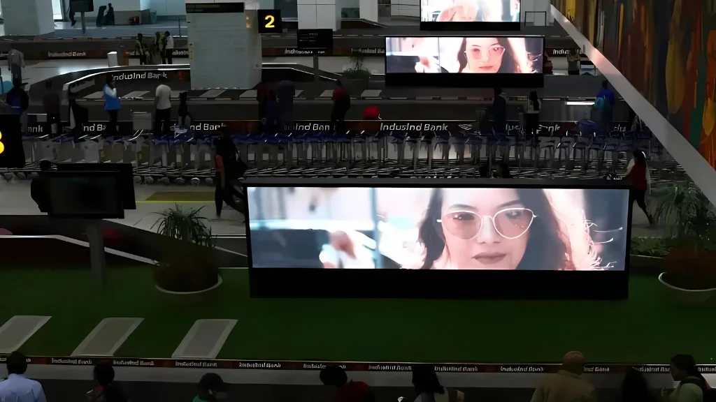 Digital Screens in Malls & Airports