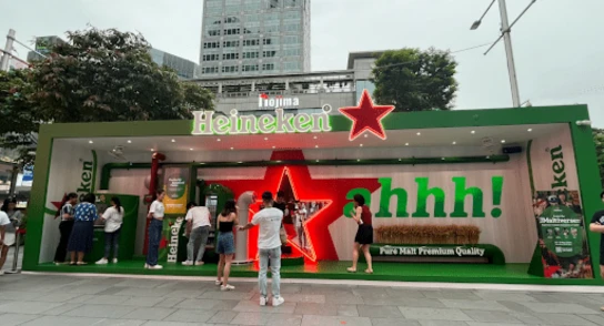 Heineken Pop-Up Pub Museums